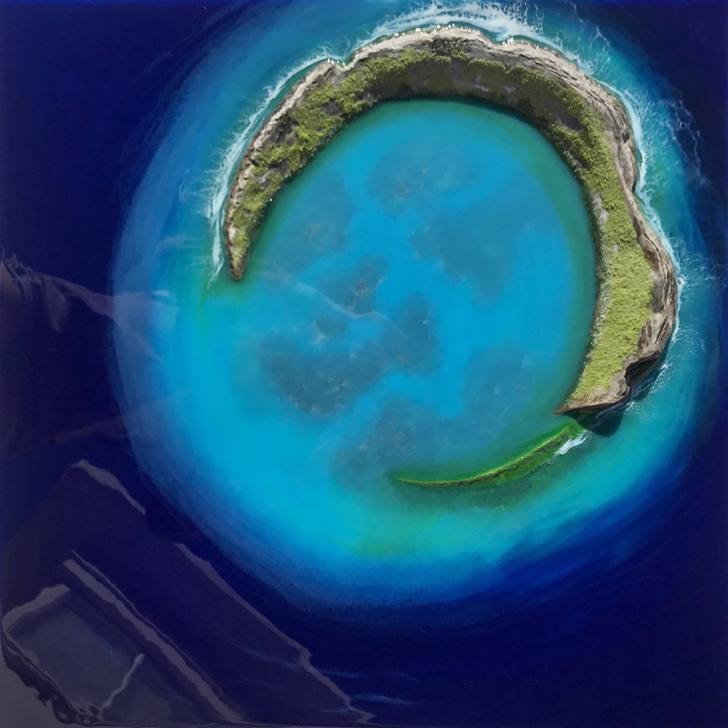 Molokini - 24" x 24"