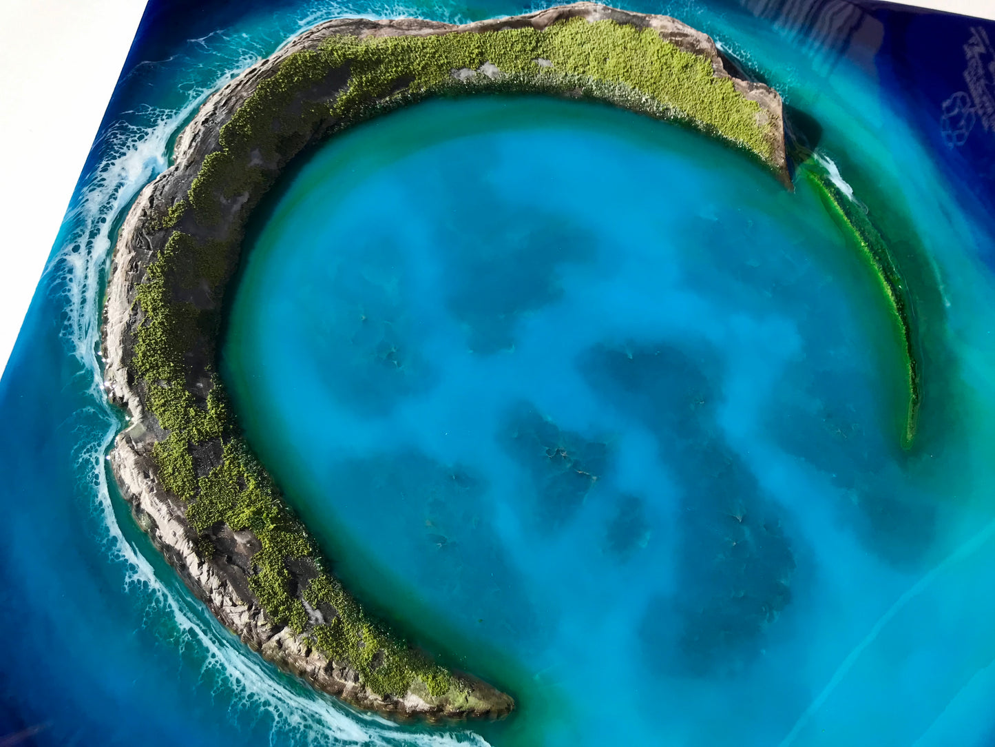 Molokini - 24" x 24"